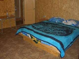 Гостевой дом Gostinyi Dvor Kovcheg Рыбачье Двухместный номер с 1 кроватью и собственной ванной комнатой-6